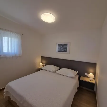 Aparthouse Bb Apartman