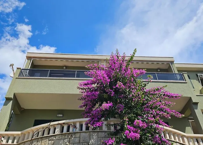 דירה Aparthouse Bb